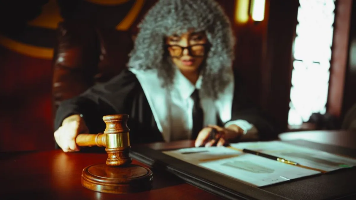 judge court